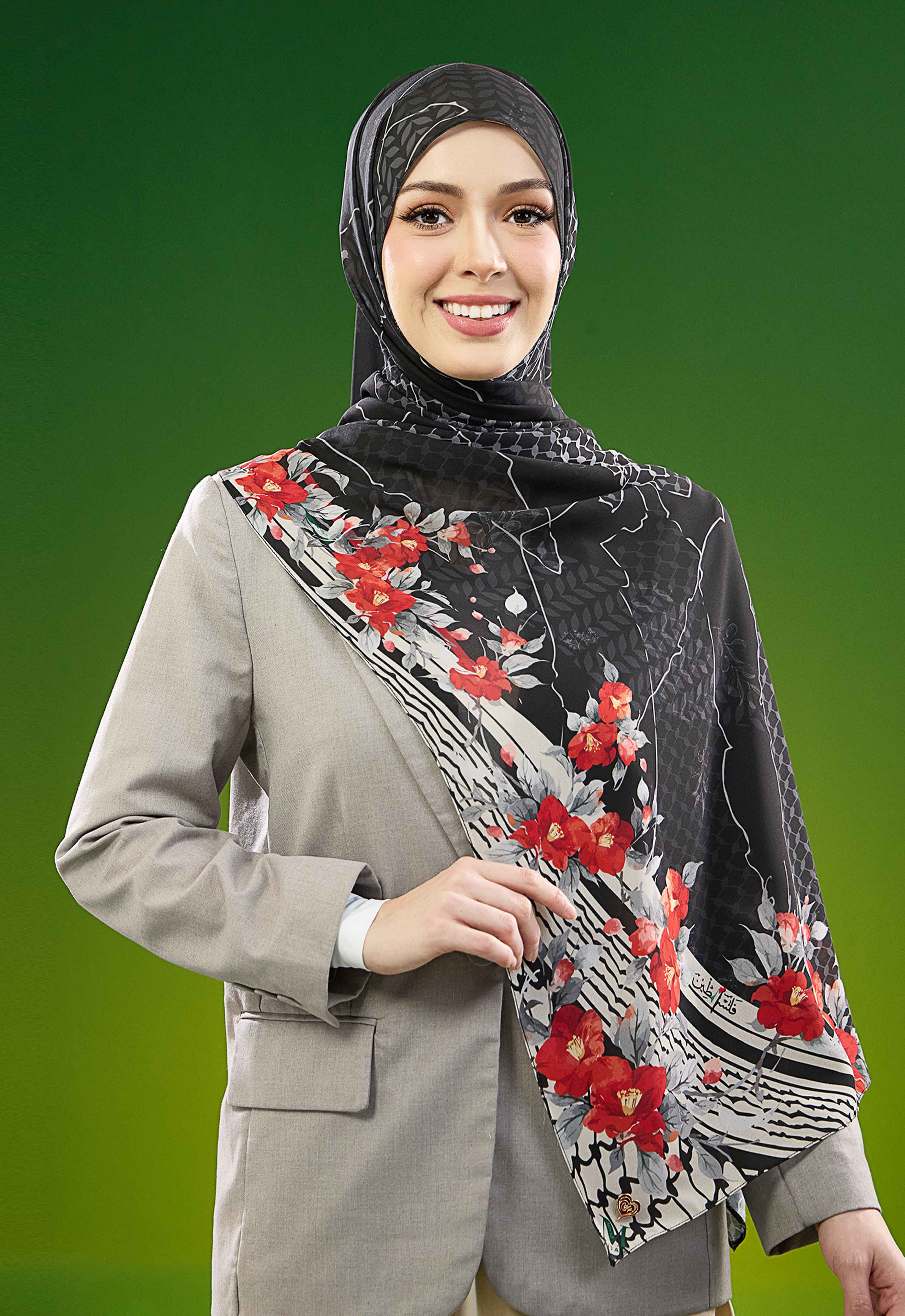 FREE PALESTINE SHAWL - PALESTINE BLOOM BLACK