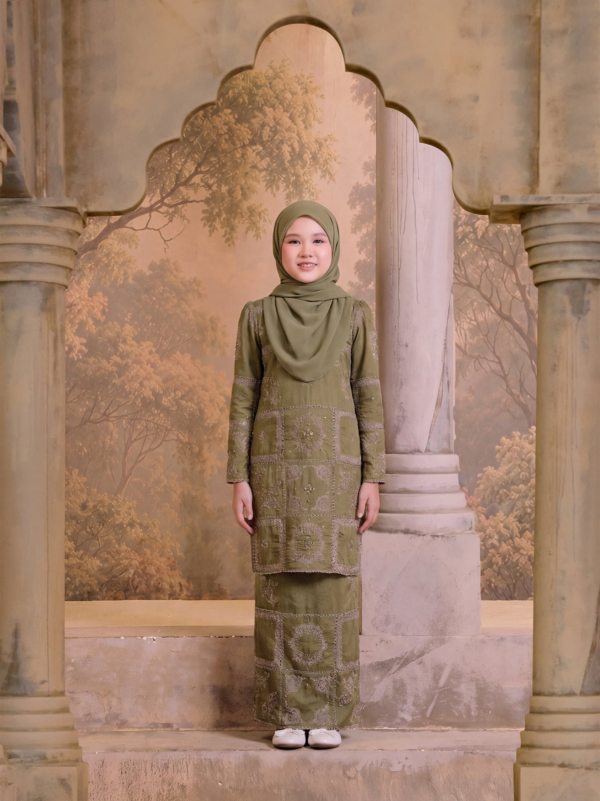 LUXE SERIES | SURI KURUNG MODERN KIDS  - GREEN