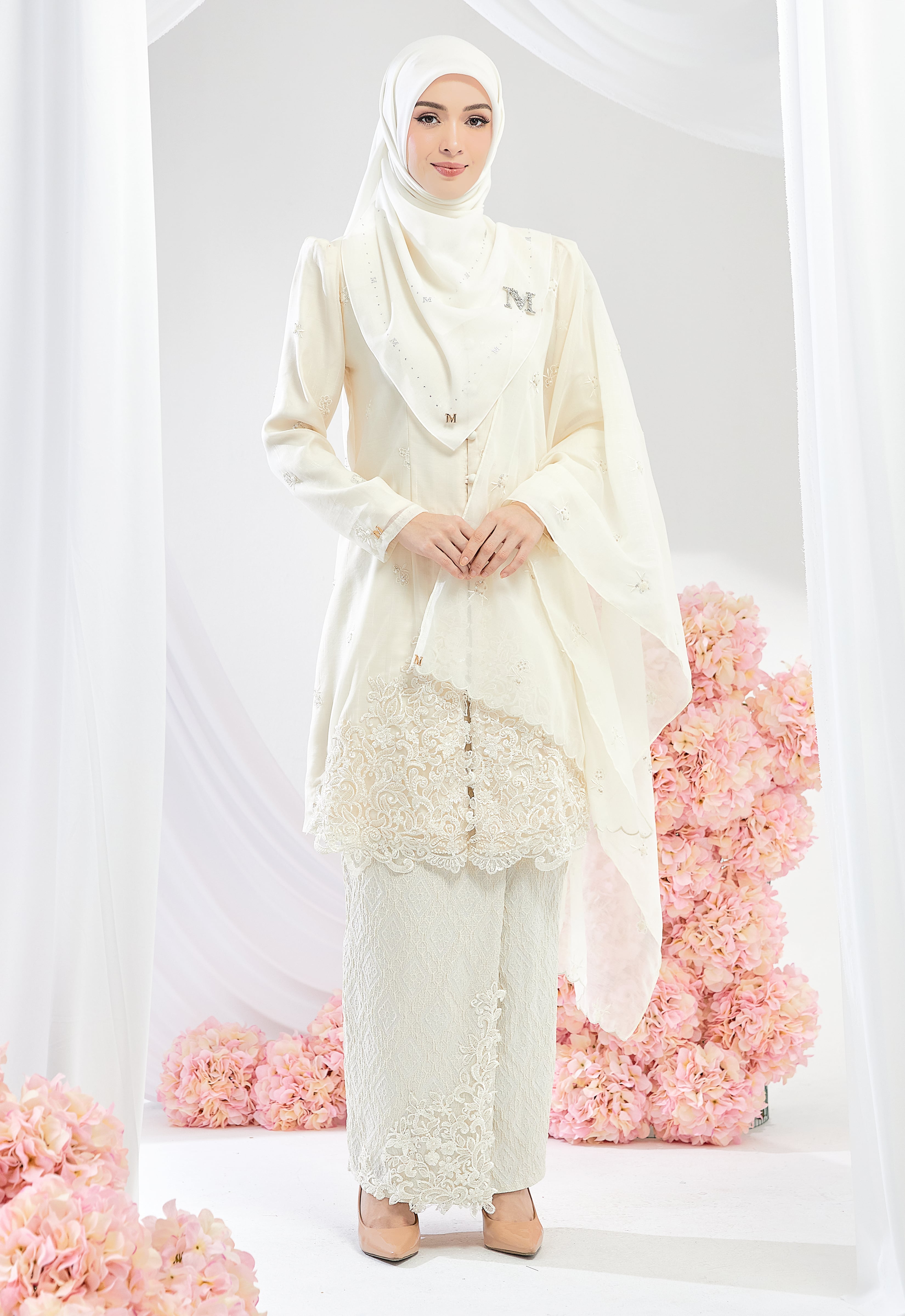 TENGKU AMINAH KEBAYA SONGKET - CREAM