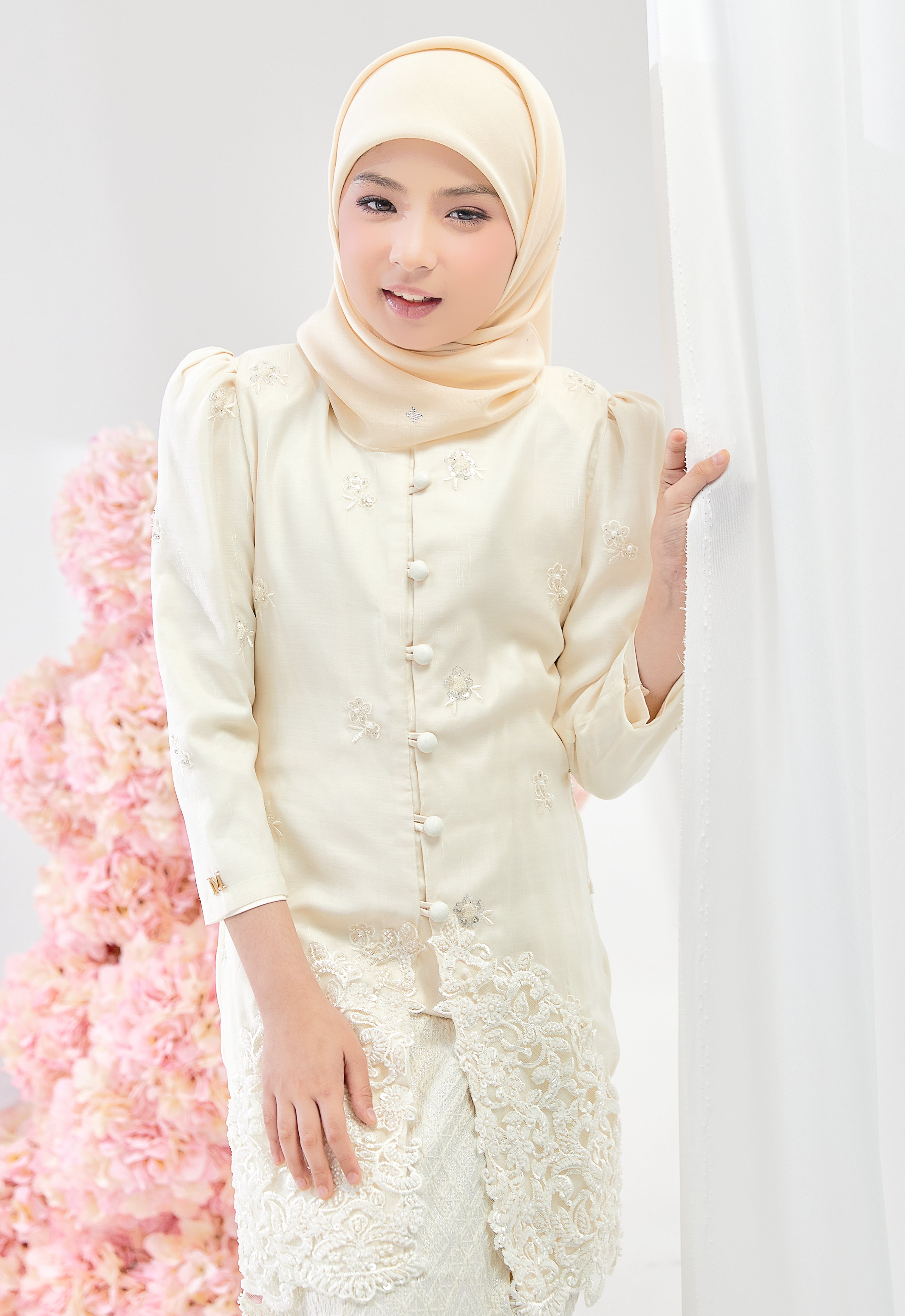 KIDS TENGKU AMINAH KEBAYA SONGKET - CREAM