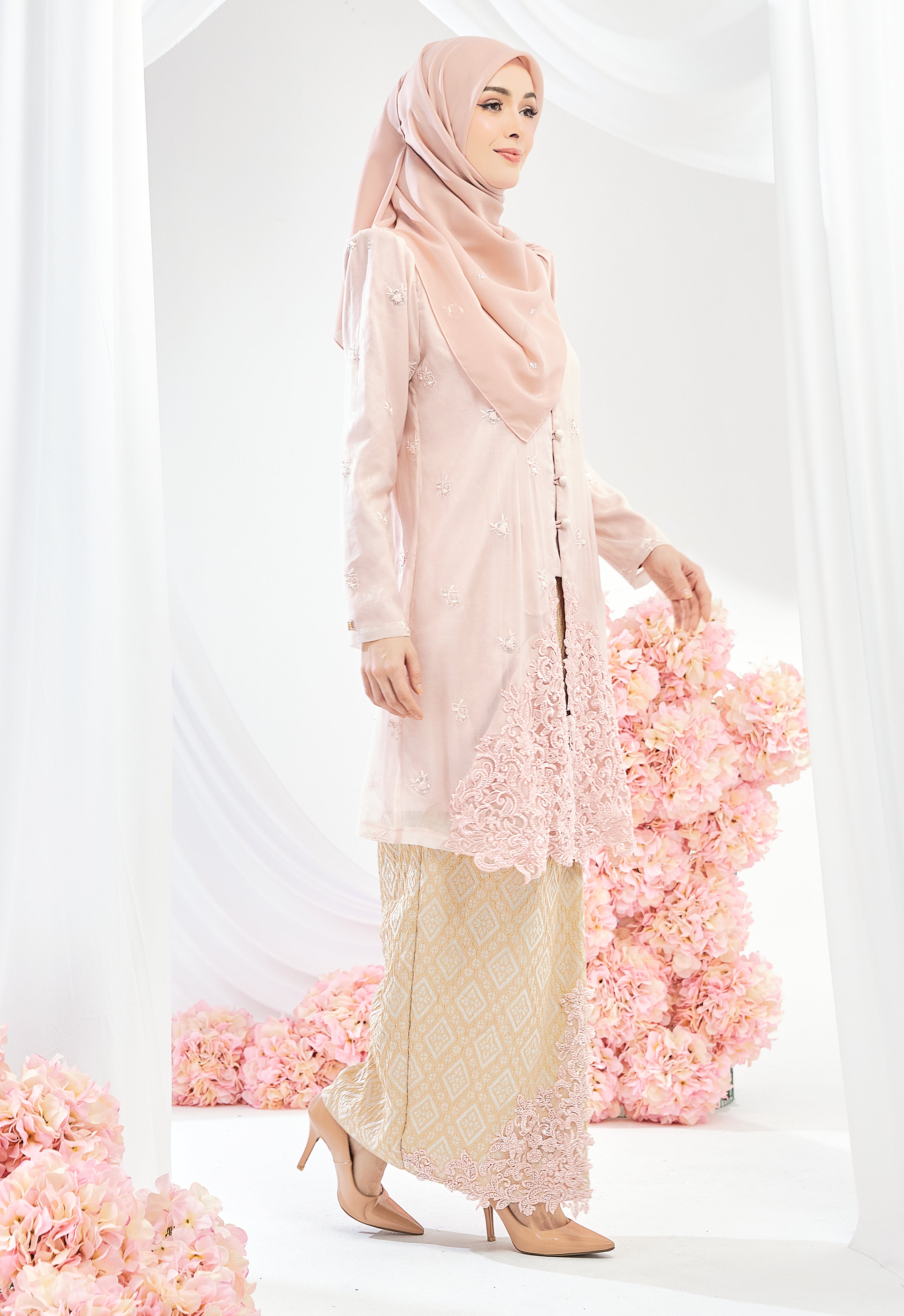 TENGKU AMINAH KEBAYA SONGKET - SOFT PINK