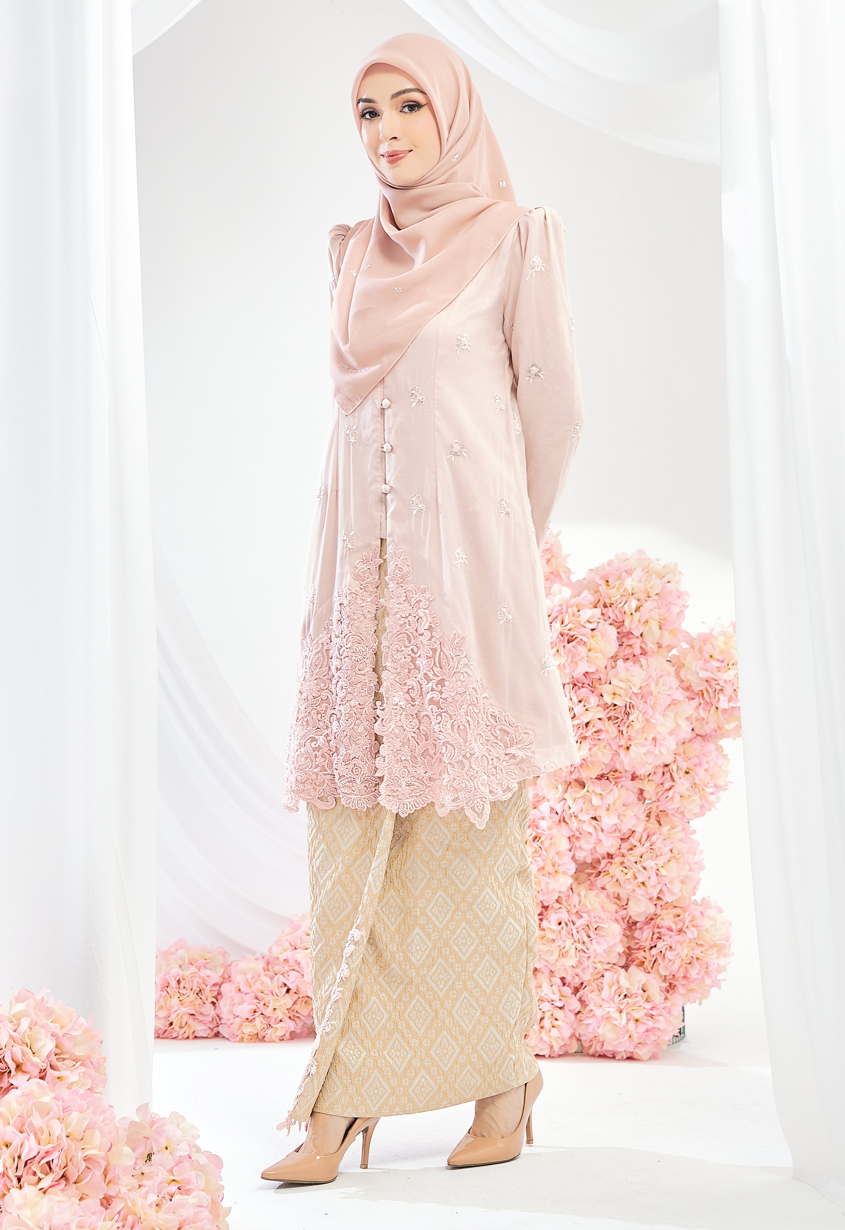 TENGKU AMINAH KEBAYA SONGKET - SOFT PINK