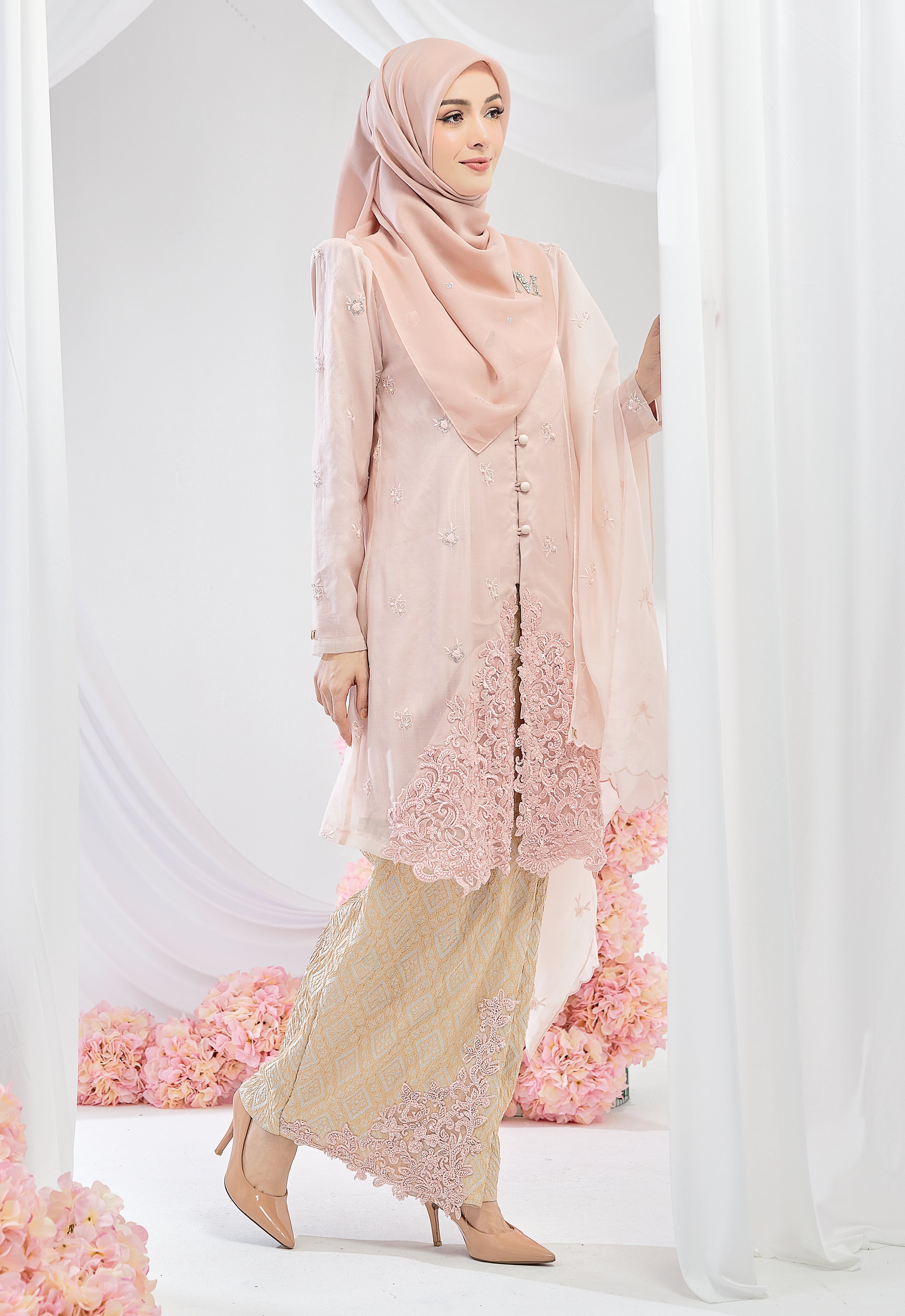 TENGKU AMINAH KEBAYA SONGKET - SOFT PINK