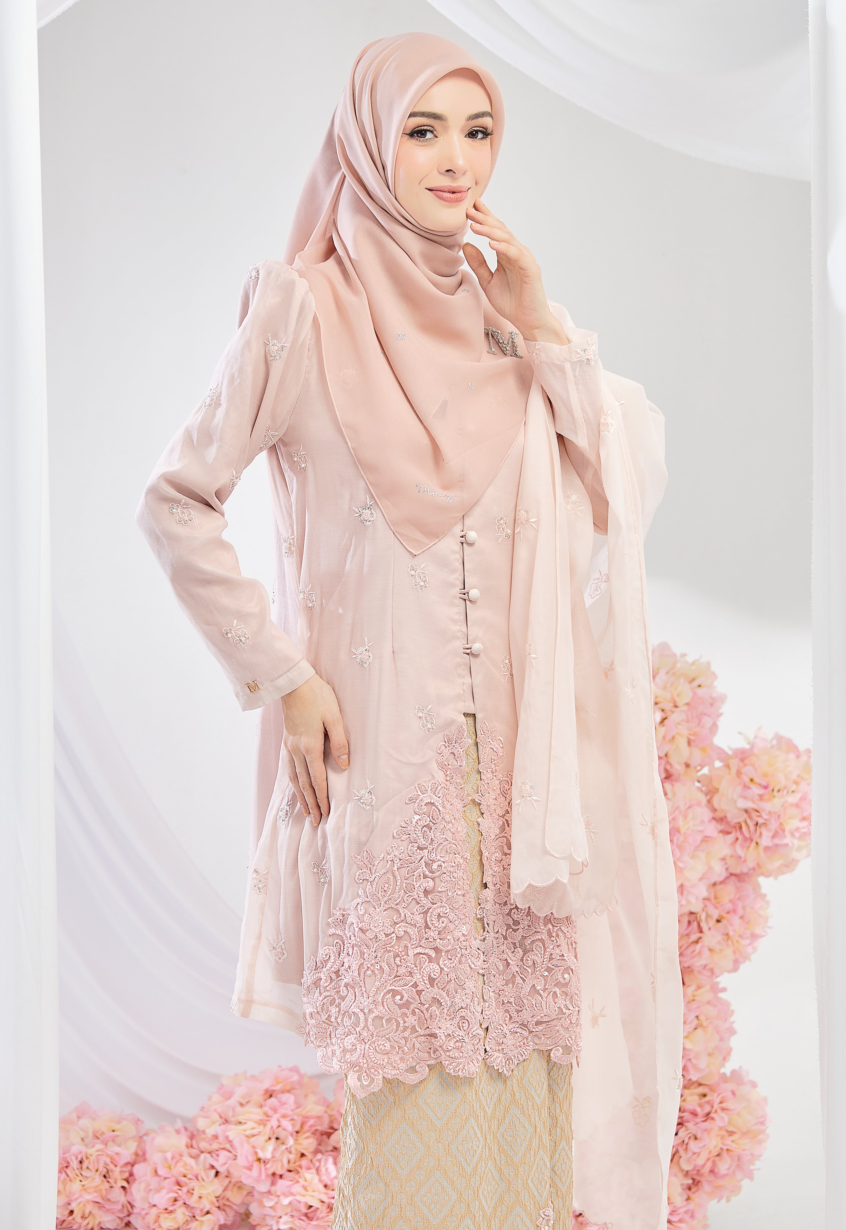 TENGKU AMINAH KEBAYA SONGKET - SOFT PINK