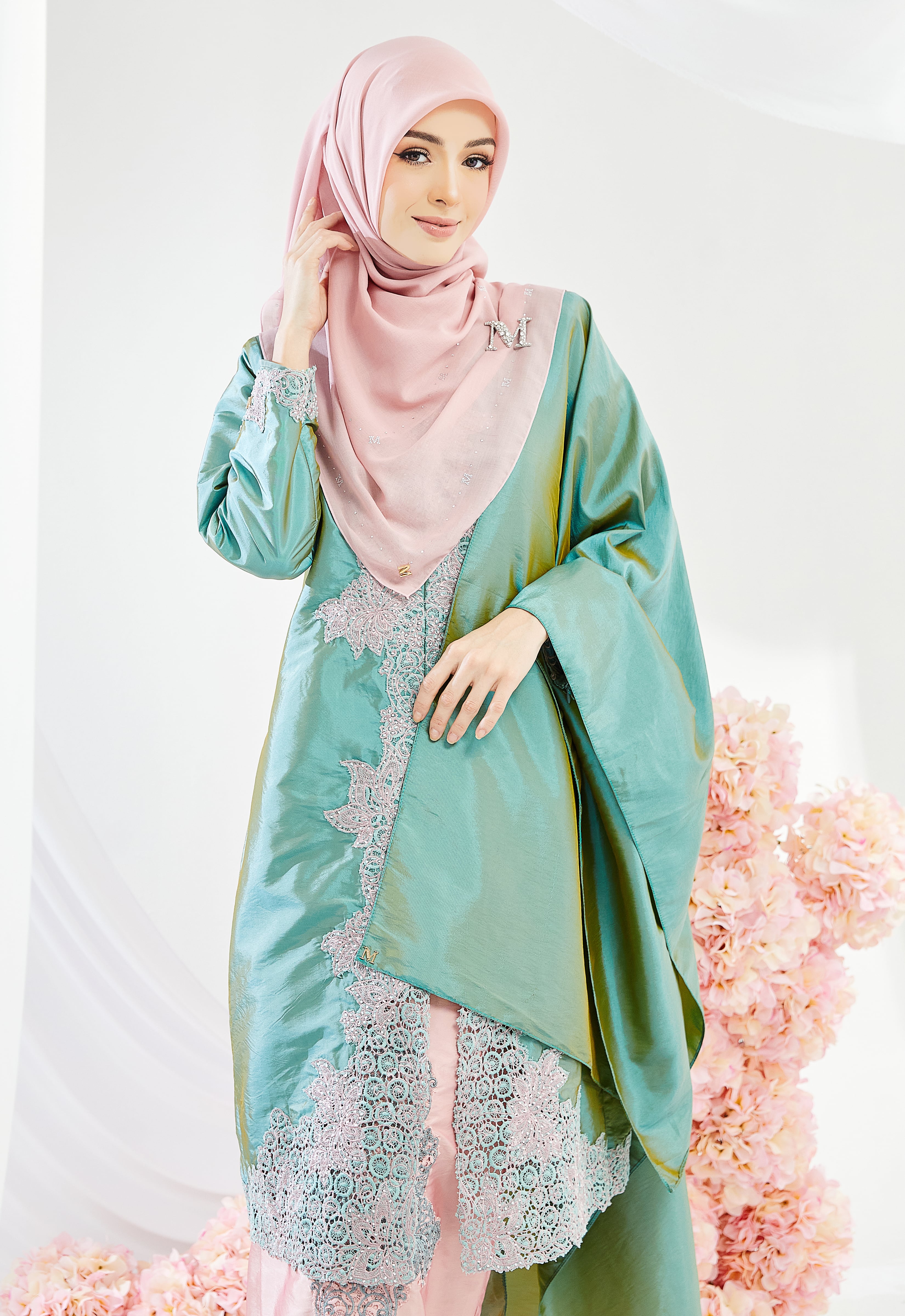 KIDS TENGKU AZURA KEBAYA RIAW - GREEN PINK