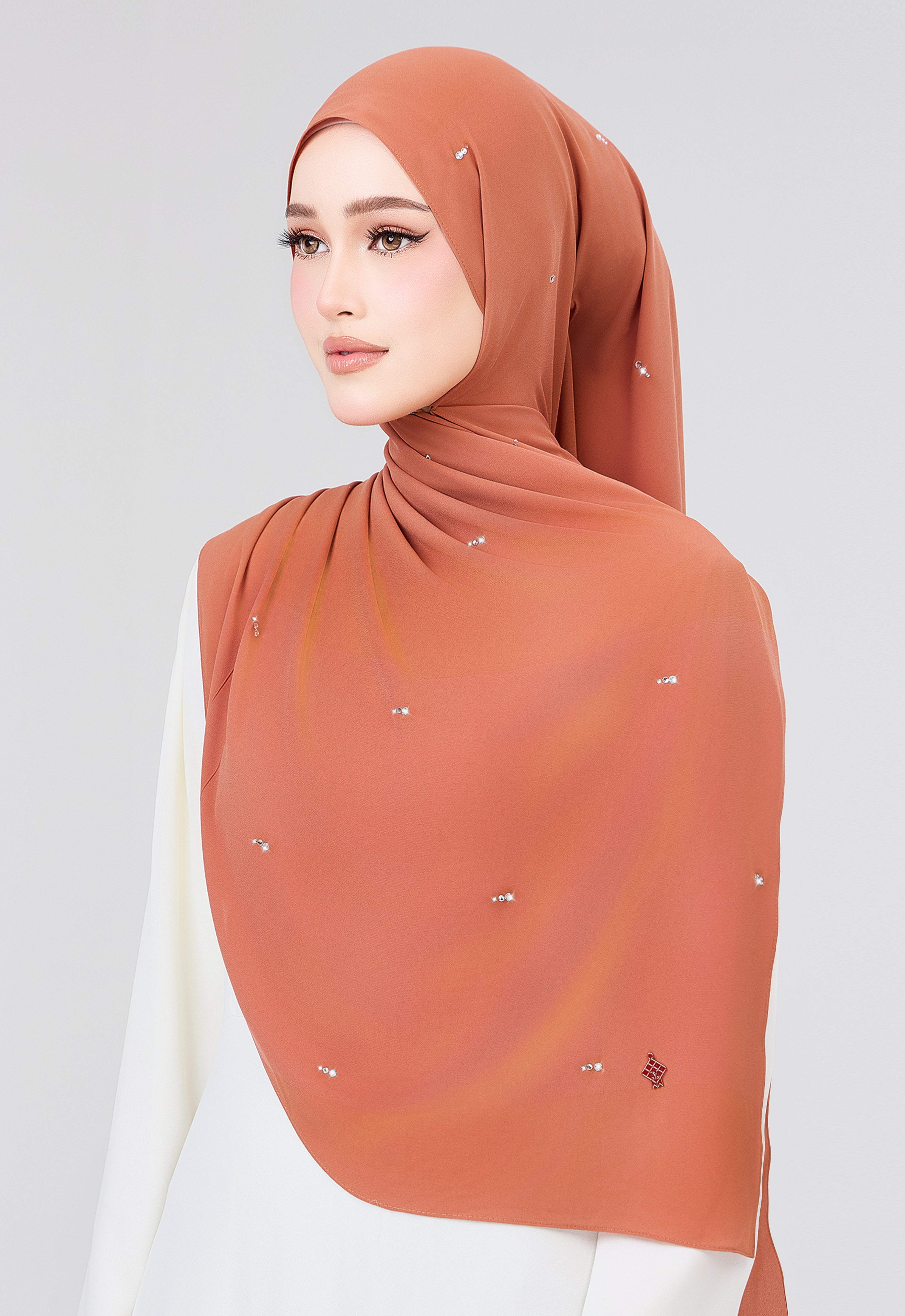 MINAZ HIJAB | SETULUS RAYA PLAIN STONE SHAWL - TERRACOTTA