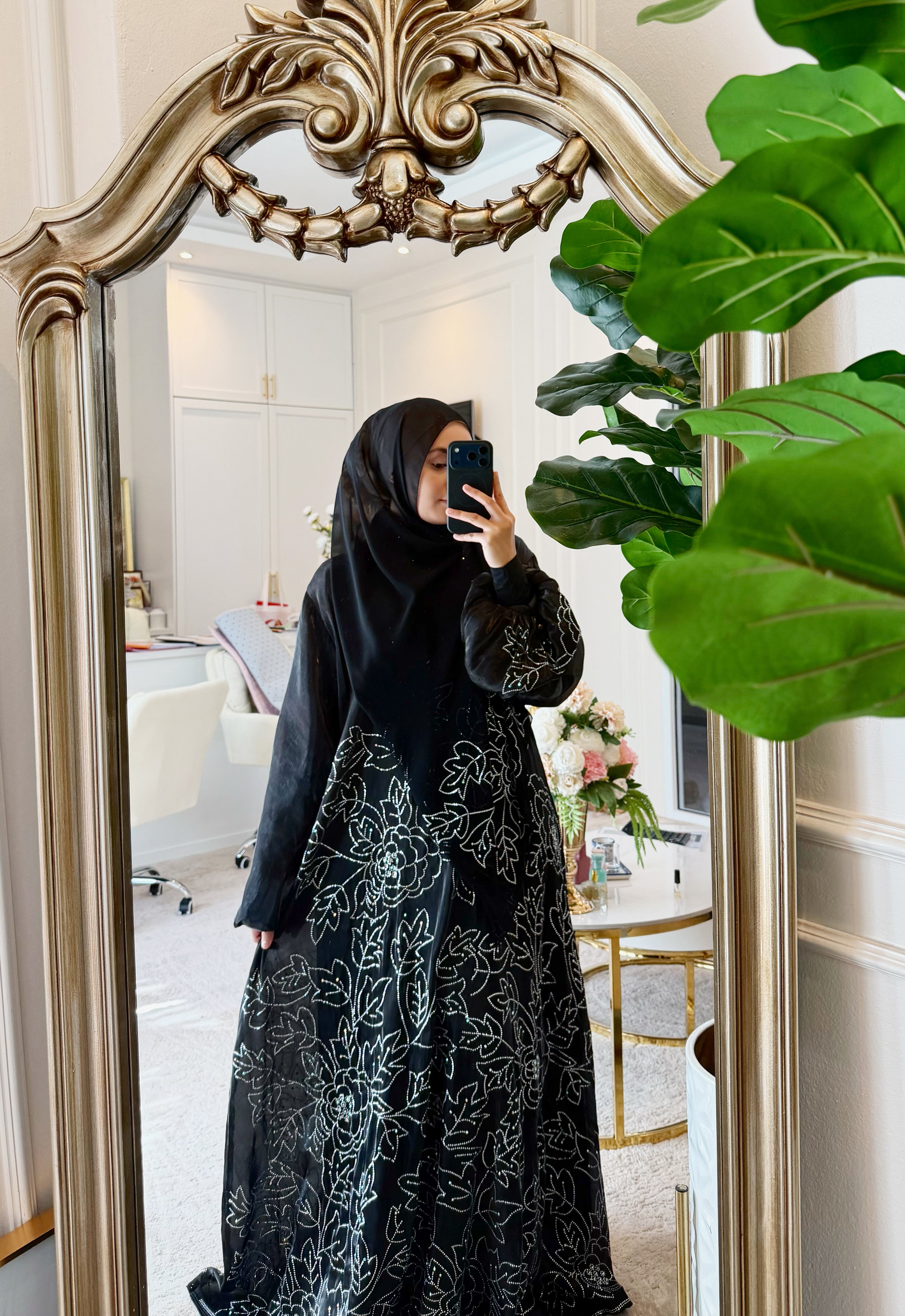 WARDAH LUXE ABAYA - BLACK SILVER