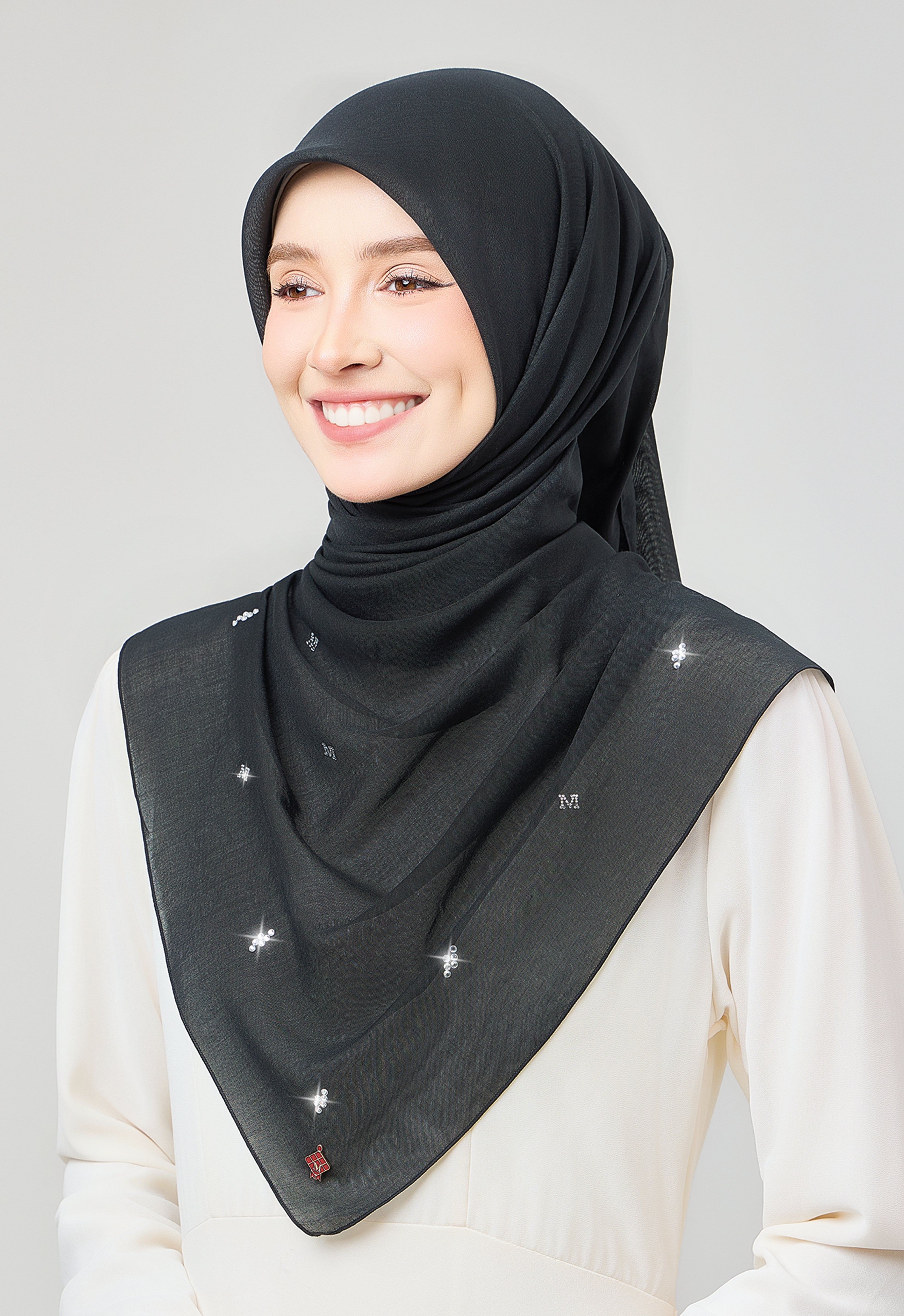 SETULUS RAYA PLAIN STONE - BLACK