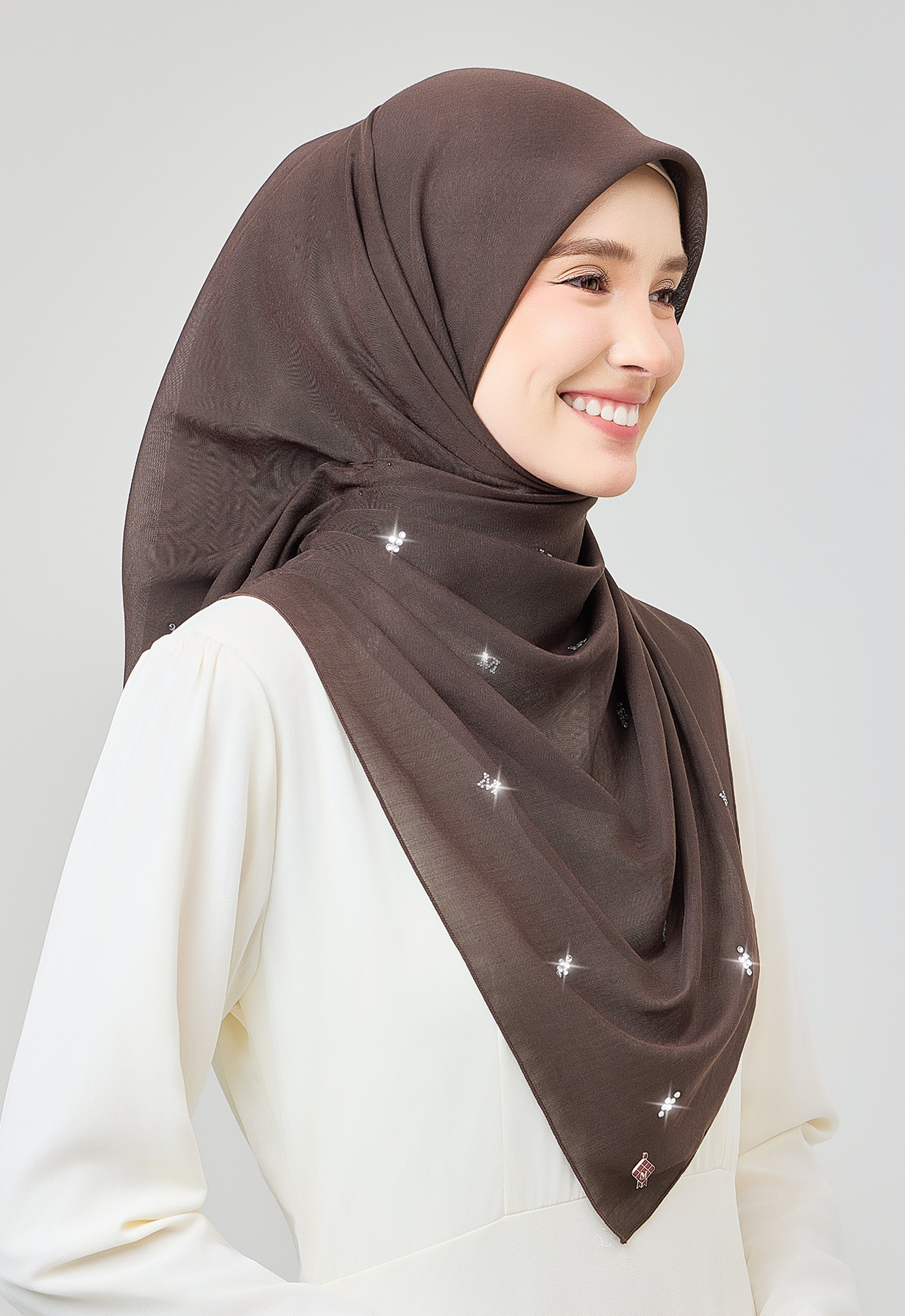 SETULUS RAYA PLAIN STONE - DARK BROWN