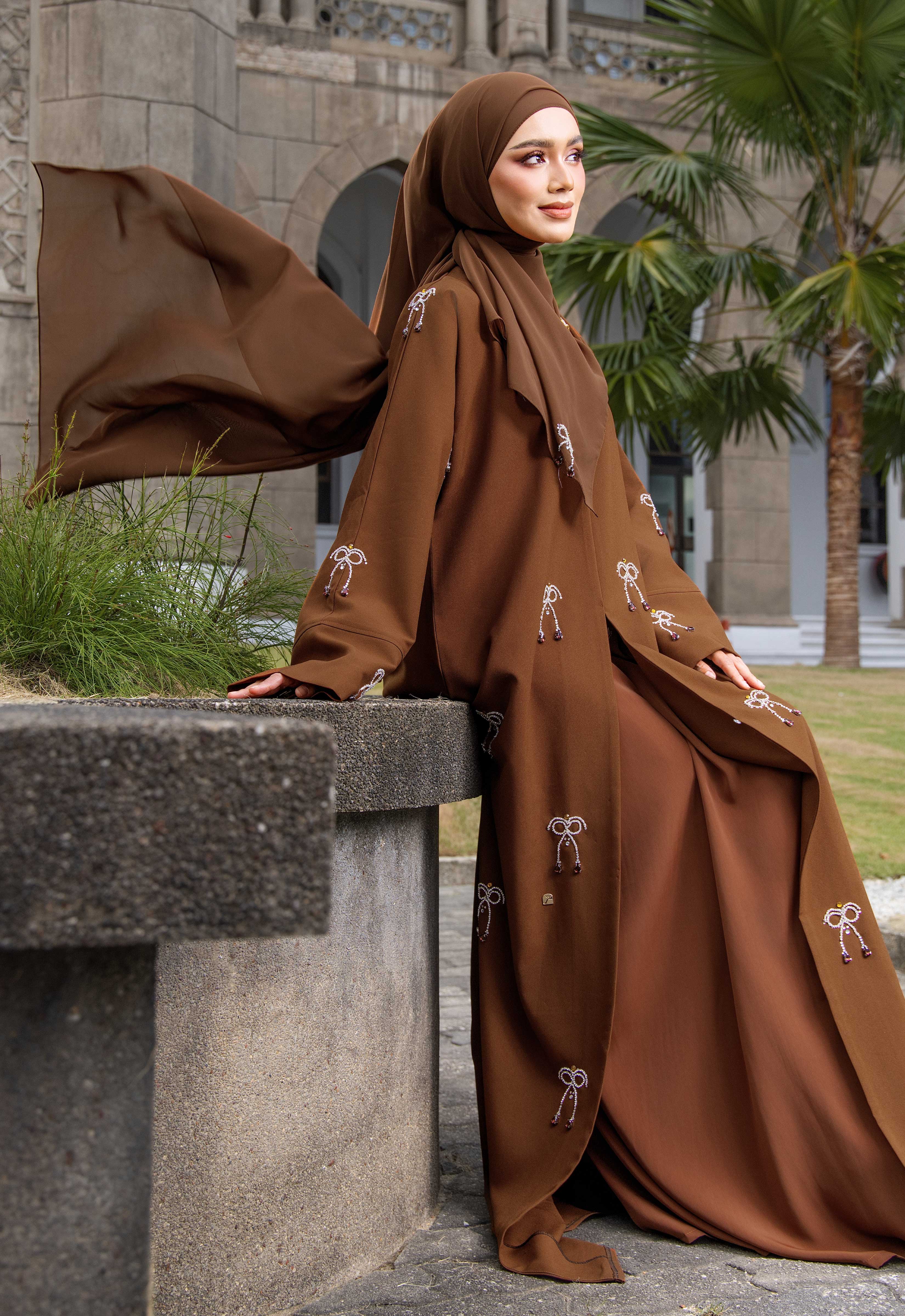 WAFA LUXE RIBBON ABAYA 2.0 - DARK BROWN