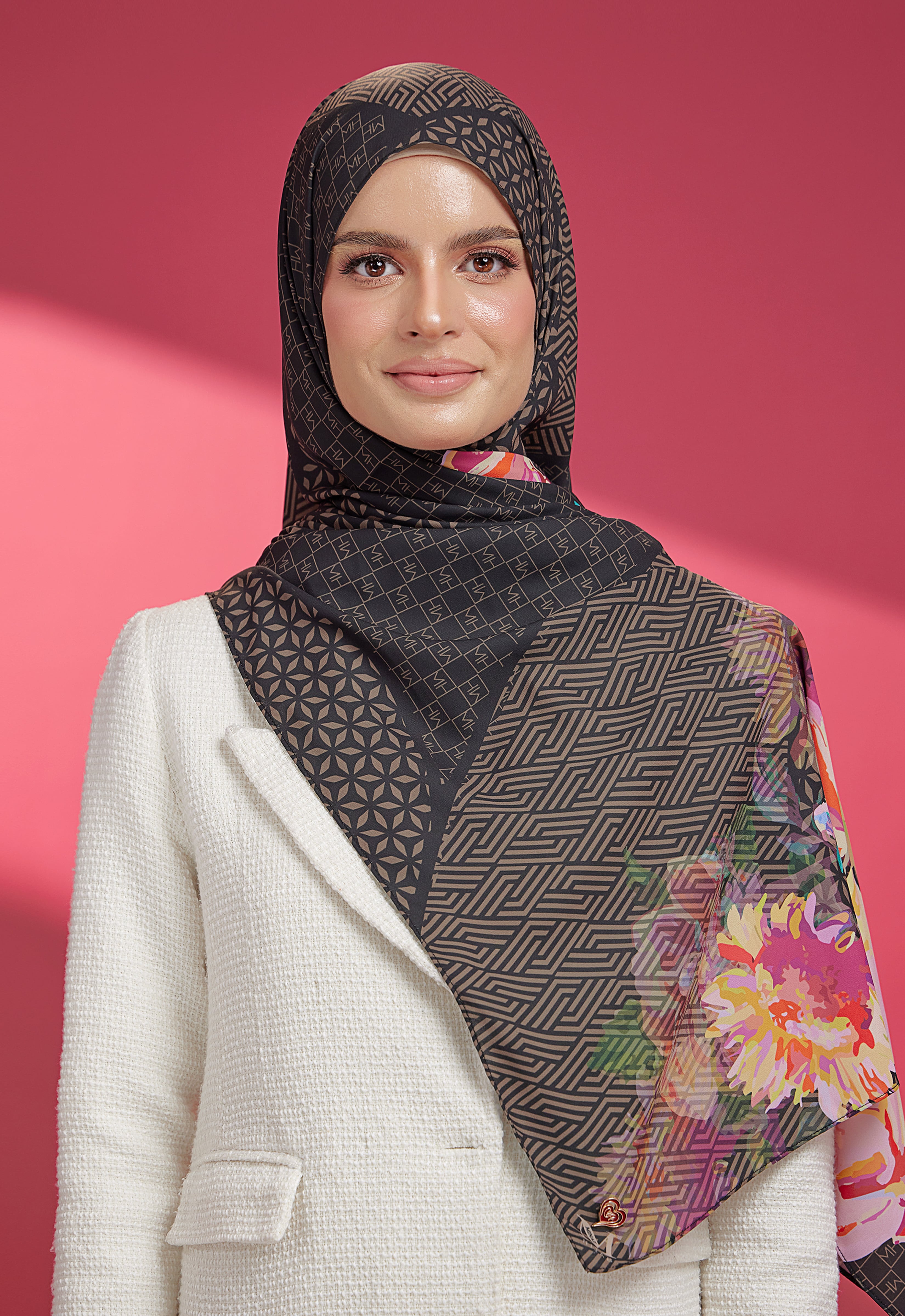 JIWA SHAWL - AMORA BLACK